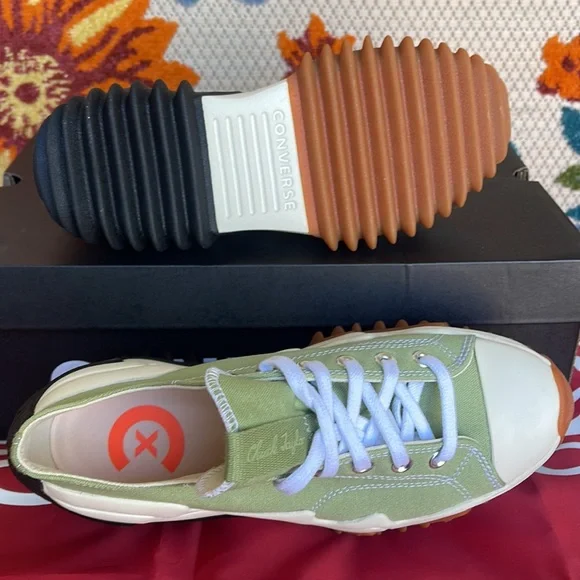 Converse A03906C
RUN STAR MOTION O ALOE GREENESRET/BLACK
WMNS sneakers- Platform - Picture 6 of 16